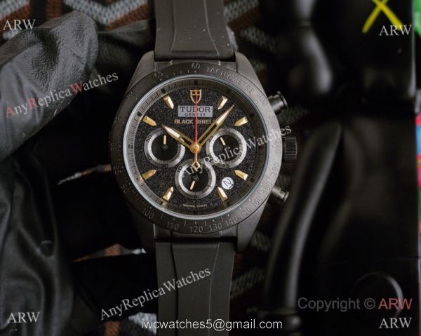 New! Copy Tudor Fastrider Black Shield chronograph Watches Men Size 2