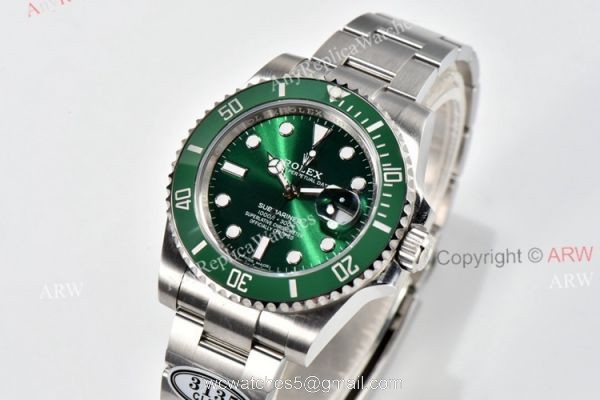 Clean Factory Submariner V4 Hulk 116610LV Super Clone Rolex Watches 40mm 2