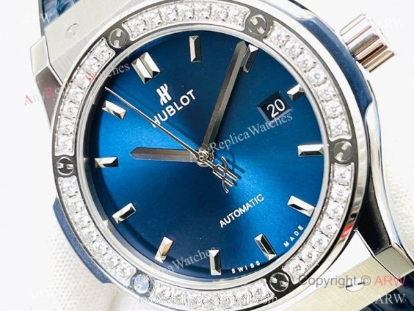 HB Factory V3 version Hublot Classic Fusion Swiss Hub1213 Watch Iced Out Silver Case Blue Dial 2