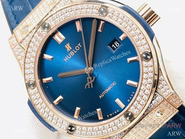 HB V3 version Hublot Classic Fusion Watch Iced Out Rose Gold Blue Dial Super Clone 2
