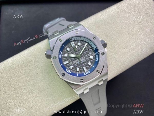 Swiss Copy Audemars Piguet Royal Oak Offshore Diver 15720st Gray Dial 42mm 2