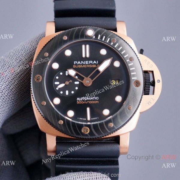 New Panerai Submersible Goldtech PAM1070 Rose Gold Watch 44mm 2