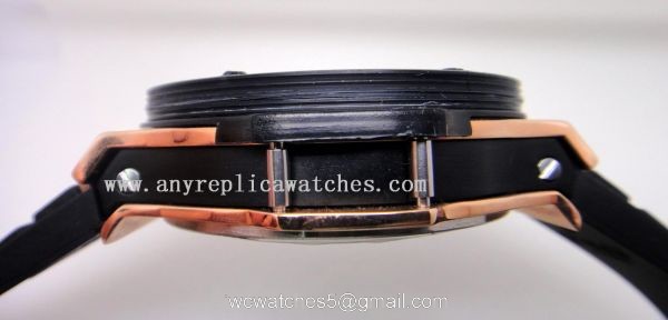 Hublot KING POWER GOLD 48mm Bezel in Red Gold and Black Rubber 3