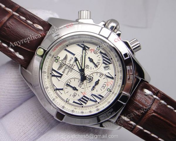 Breitling Chronomat B01 44mm White w/ Brown Leather Band 3