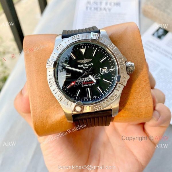 Replica Breitling Avenger Automatic 44mm Watch Blue Rubber Strap 3