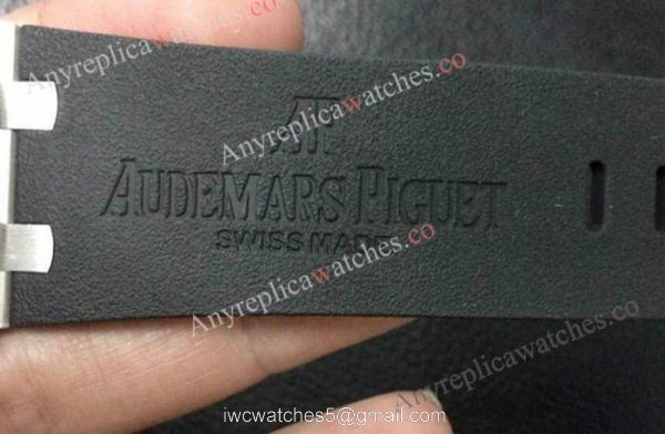 Replica Audemars Piguet Divers Watch Swiss 3120 Black Dial Black Rubber Strap 3