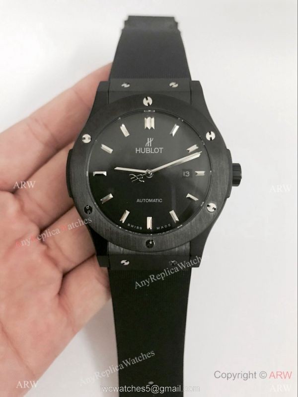 Newst Style Hublot Big Bang Limited Edition Watch Replica All Black 3