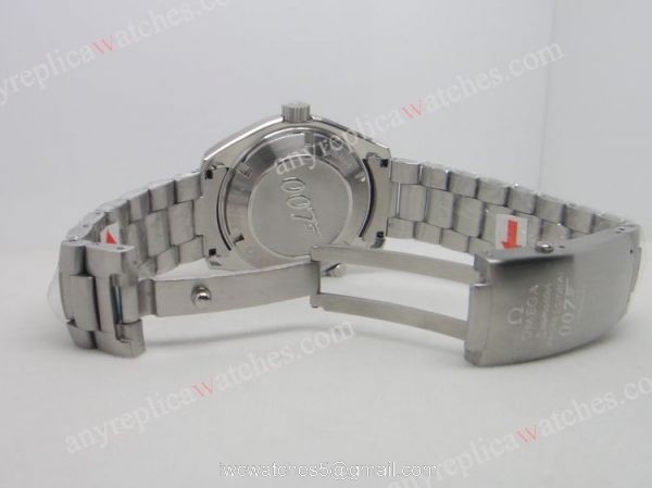 Omega Seamaster 007 Replica Quantum of Solace Stainless Steel Watch 3