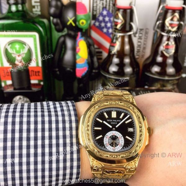 New Fake Patek Philippe Engraving Nautilus Silver Face Yellow Gold Watch For Sale 3