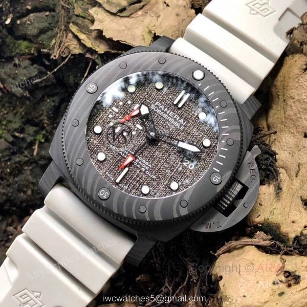 New VSF Panerai Submersible 47mm Luna Rossa Pam1039 Swiss Replica Watches 3