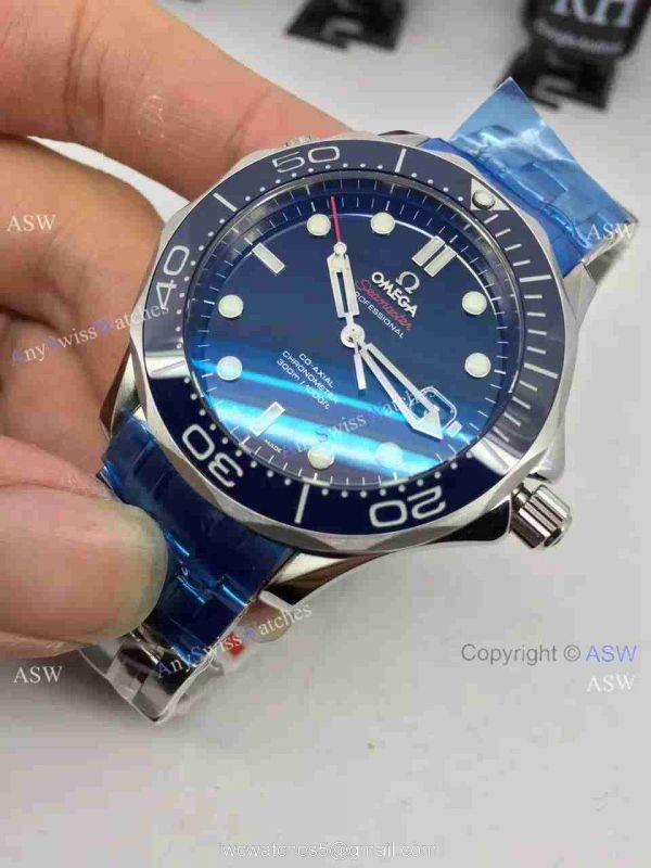 Grade 1A Omega Replica Watches James Bond Blue Ceramic Blue Dial 3