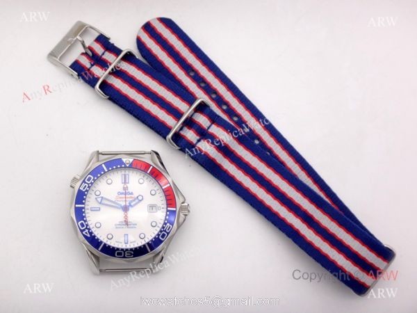 High Quality Replica Omega Watches Omega Commanders 007 James Bond Watch Nylon Strap 3