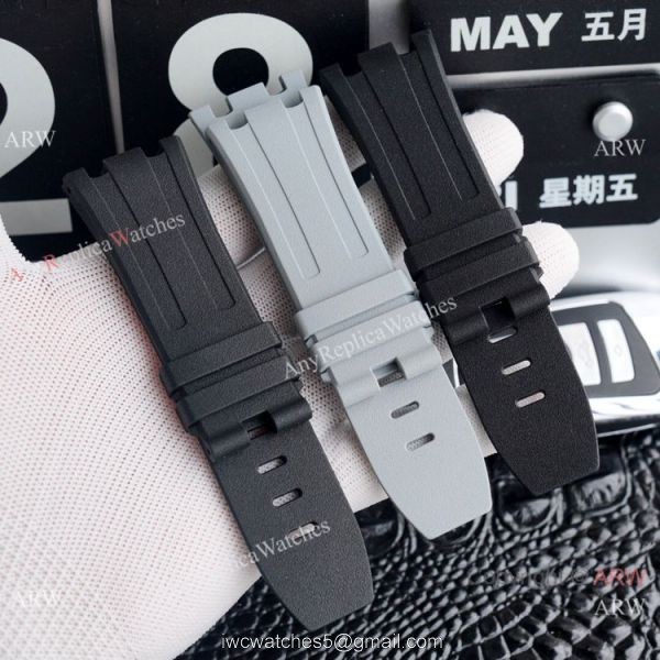Copy Audemars Piguet Royal Oak Diver Watches Rose Gold and Black 3