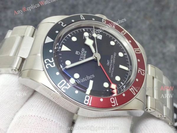 Replica Tudor Black Bay GMT Pepsi Watch For Sale Blue Red Bezel Black Dial 3