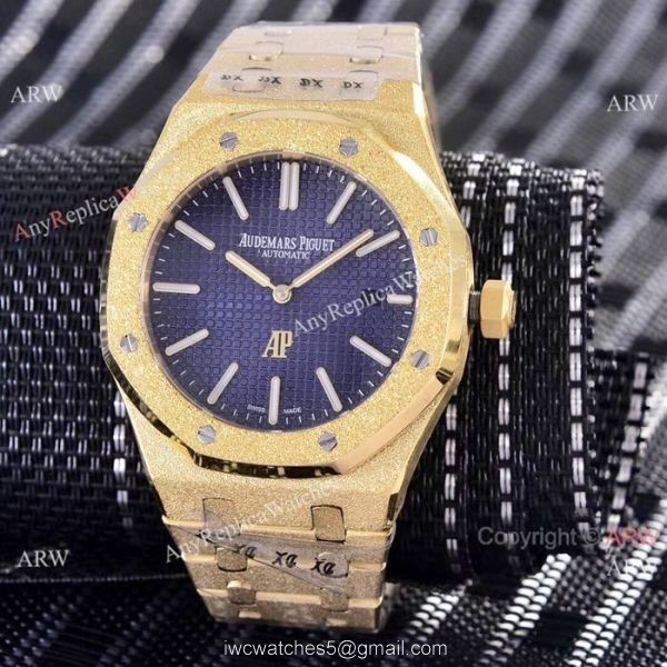 Replica Audemars Piguet Royal Oak Yellow Gold Frosted Watch 41mm 3