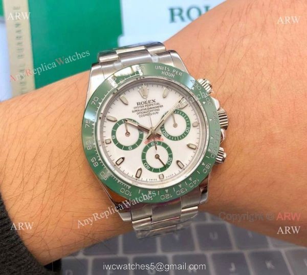 BL Factory Replica New Rolex Daytona Swiss 4130 Green Ceramic Bezel Men Watch 3