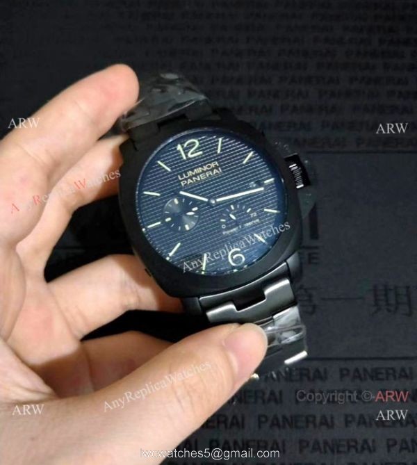 Luminor Panerai 72 Power Reserve Replica Watch All Black Green Markers 3