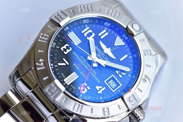 AAA Grade Breitling Avenger II GMT SS Black Dial Watch Swiss 2836 3