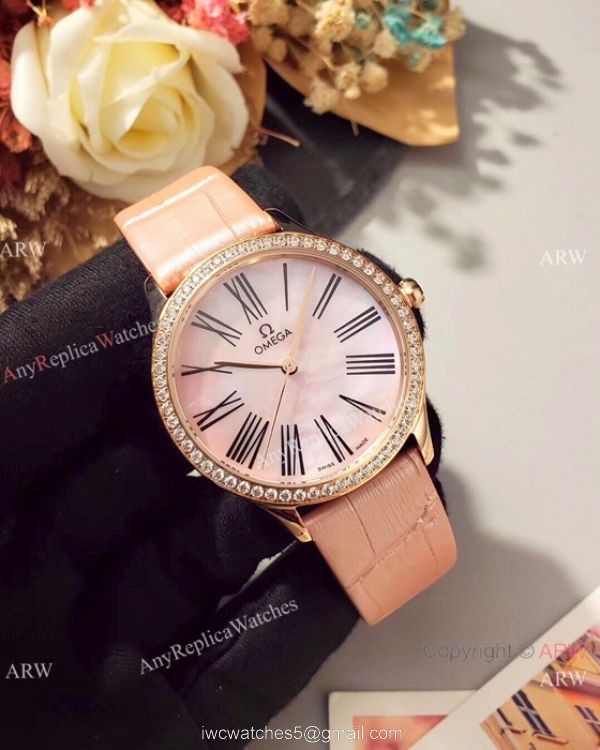 Omega De Ville Tresor Ladies Watches Blue MOP Dial Rose Gold 3