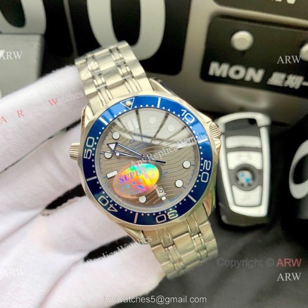 Swiss Omega Diver 300M James Bond Watch Replica Watch SS Blue Ceramic 3