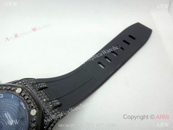 AAA Replica Audemars Piguet Iced Out Watch / Royal Oak Offshore Diver All Black 3