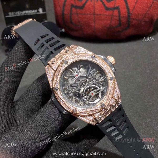 Copy Hublot Big Bang Special Edition Iced Out Full Diamond Watch Rose Gold Case 3