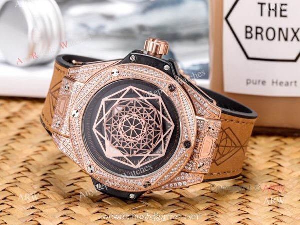 2019 Replica Hublot Big Bang Sang Bleu Iced Out Rose Gold Watches 3