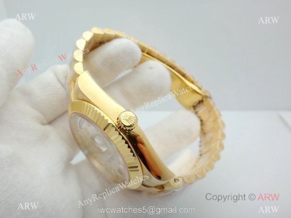 Replica Rolex Presidential Diamond Day-Date 40mm Yellow Gold Watch 3