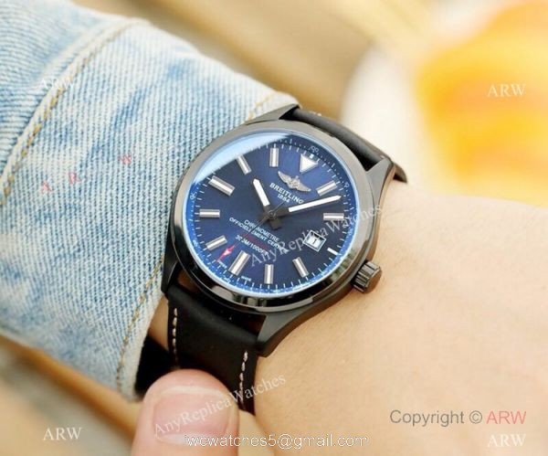 2019 Replica Breitling Avenger Men Watch SS Blue Dial Blue Leather strap 3