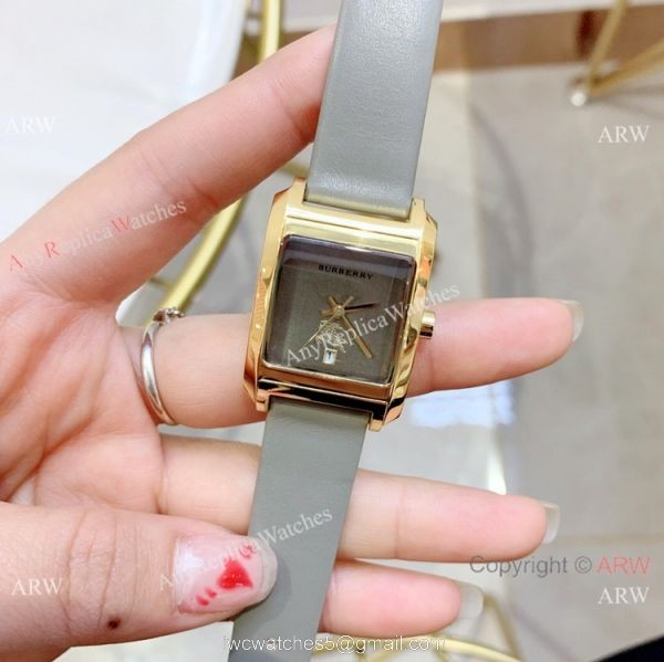 Copy Burberry 25mm women Watches Gold Case Black Leather Band 3