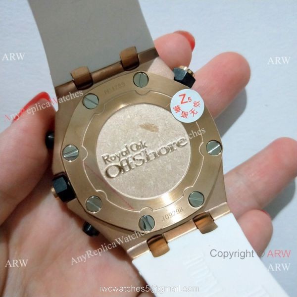 New CopyRoyal Oak Offshore Diver Chronograph 42mm Watch Rose Gold White Dial 3