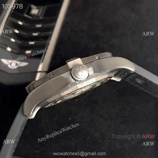 GB Replica Breitling Avenger blackbird Swiss 2824 Watch Black Rubber Strap 3
