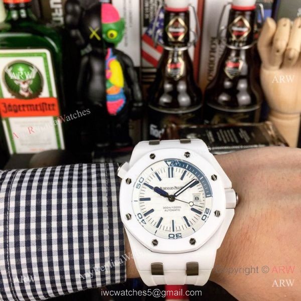 Swiss 3120 Audemars Piguet Royal Oak Offshore Divers White Ceramic Blue Rubber Watch New Replica 3