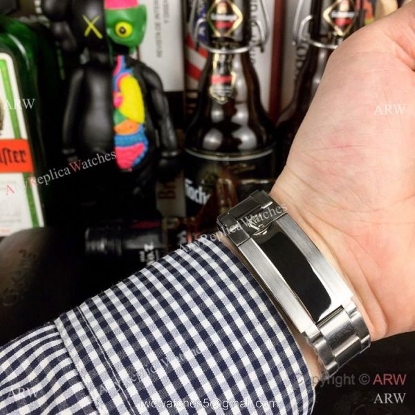 Fake Rolex with Diamond Bezel Men Watch Daytona Iced Out 3