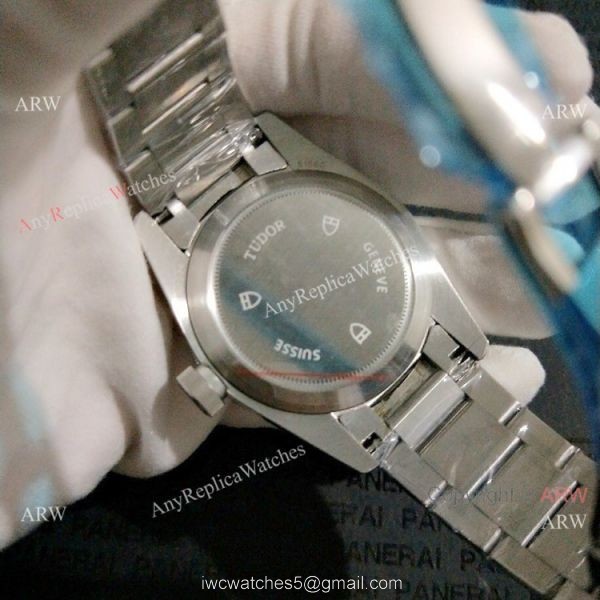 Best Quality Tudor Black Bay GMT Watch Pepsi Bezel Black Dial 3