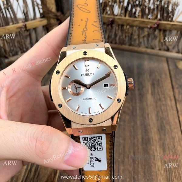 Fake Hublot Classic Fusion Black Dial Rose Gold Watches 42mm 3