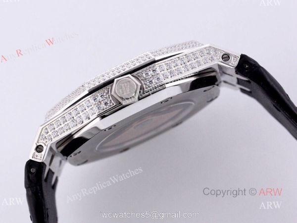 Swiss Replica Audemars Piguet Royal Oak Diamonds With Arabic Dial Automatic Watch For Men 3