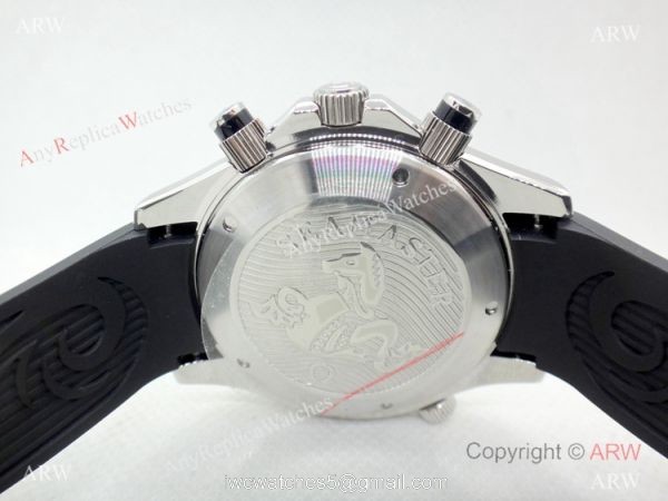 Replica Omega Seamaster Chronograph Dial Rubber Strap 3