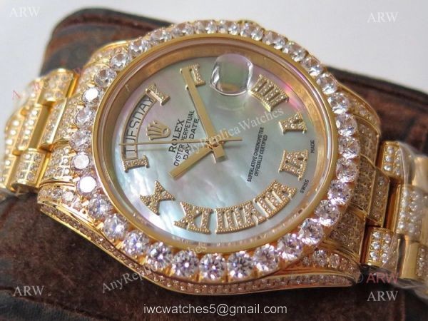Best Replica Rolex Day-Date 40 Yellow Gold Full Diamond Watch 3