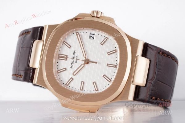 Swiss Replica Patek Philippe Nautilus Watches Rose Gold Case With White Dial 3