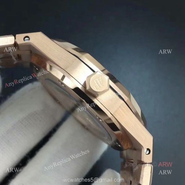 BF Swiss Replica Audemars Piguet Royal Oak Rose Gold Black Dial AP 15400 Watch 3