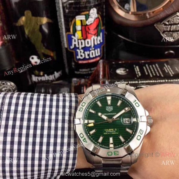 Tag Heuer Aquaracer Calibre 5 Stianless Steel Watches For Sale 3