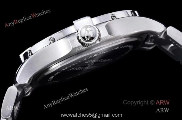 (GF) High Quality Replica Breitling Avenger 43mm Black Dial Stainless Steel Asia 2824 Watch 3