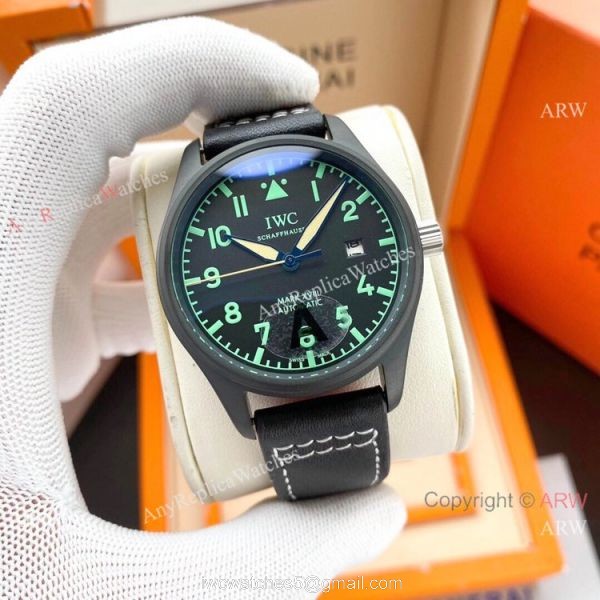 2020 New IWC Pilot Mark XVIII Watches Rose Gold CasE 3