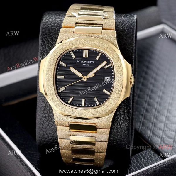 Copy Patek Philippe Nautilus Frosted Gold Watch with Luminous Dial Markers 3
