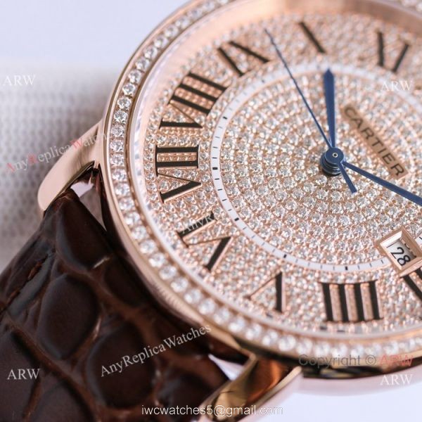TW Swiss Relica Cartier Ronde Solo de Cartier Iced Out Watch Full Diamond Dial Roman Markers 3