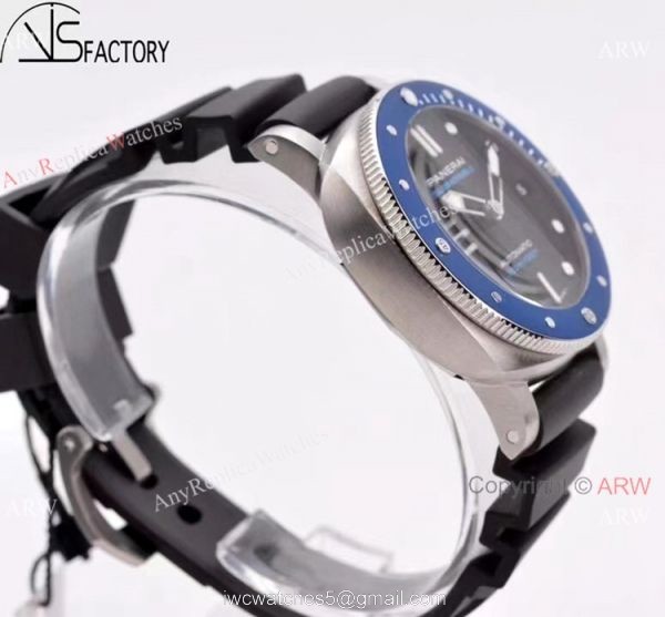 New 2021 Panerai PAM 1209 Submersible Azzurro Blue 42mm Watch VSF Panerai 3