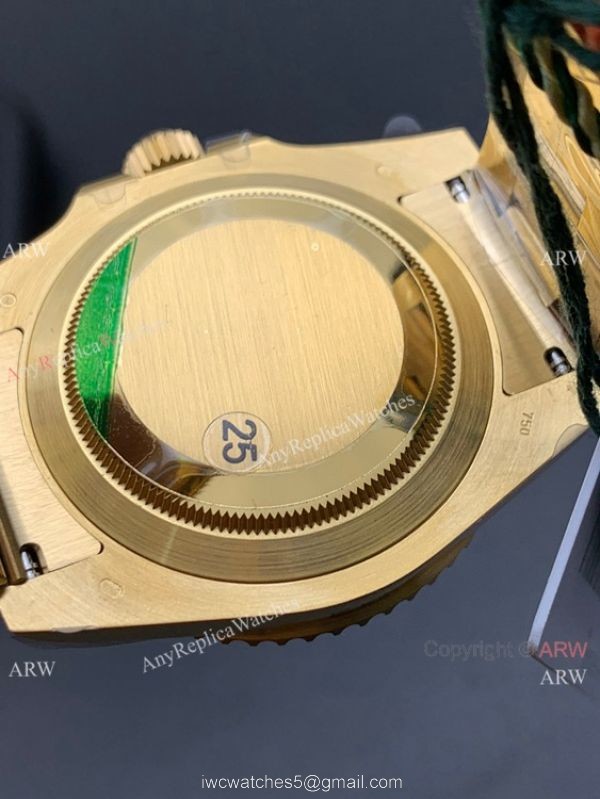 2021 New! VS Factory Swiss 3235 Rolex Submariner Date 41mm Watch Yellow Gold Black Dial 72 Power Reserve 3