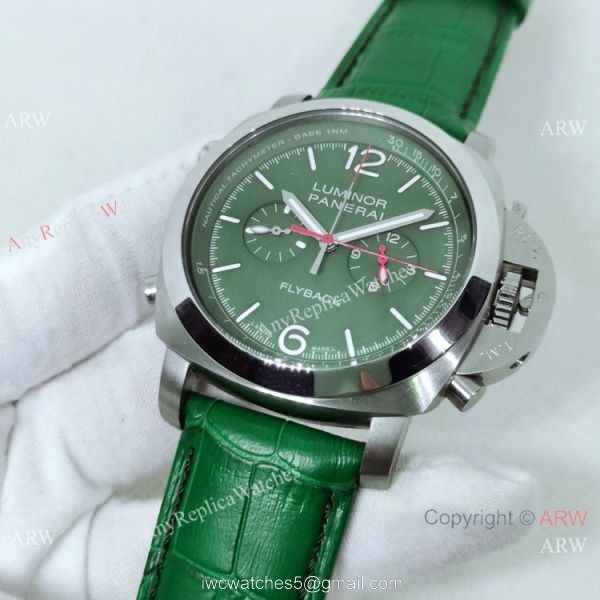 New Panerai Luminor Chrono Flyback Verde Militare PAM01296 Watch Green Dial 3