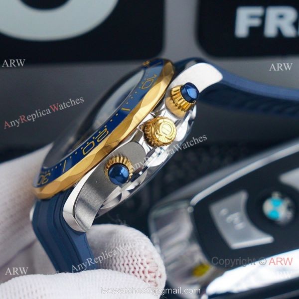 (TW) AAA Replica Omega Seamaster Diver 300m Chronograph Watch Two Tone Blue Dial 3